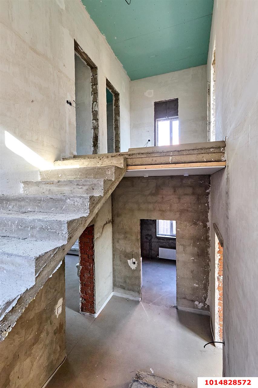 Фото №12: Дом 250 м² + 5 сот. - Краснодар, мкр. Западный внутригородской округ, ул. Михаила Власова, 280