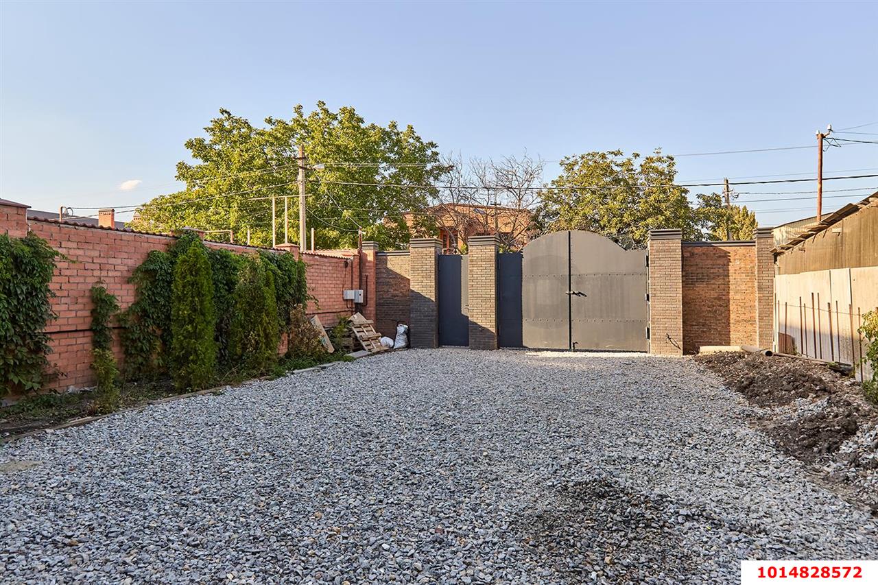 Фото №4: Дом 250 м² + 5 сот. - Краснодар, мкр. Западный внутригородской округ, ул. Михаила Власова, 280