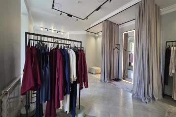 Фото №2: Коммерция 114 м² - Краснодар, мкр. Центральный, ул. Октябрьская, 97