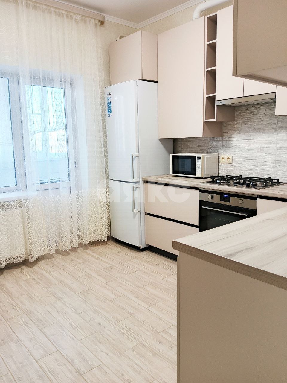 Фото №16: 2-комнатная квартира 57 м² - Горячий Ключ, Развилка, ул. Кубанская, 34