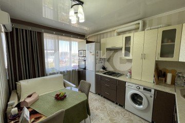 Фото №1: 1-комнатная квартира 39 м² - Горячий Ключ, мкр. Администрация, ул. Новонабережная, 1