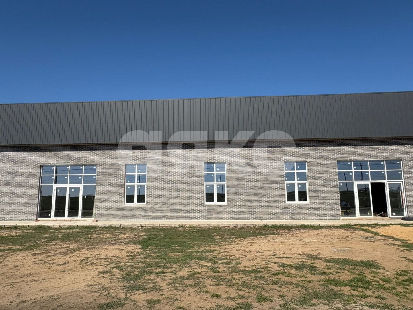 Фото №1: Коммерция 512 м² - Крым, ул. Маршала Жукова, 3