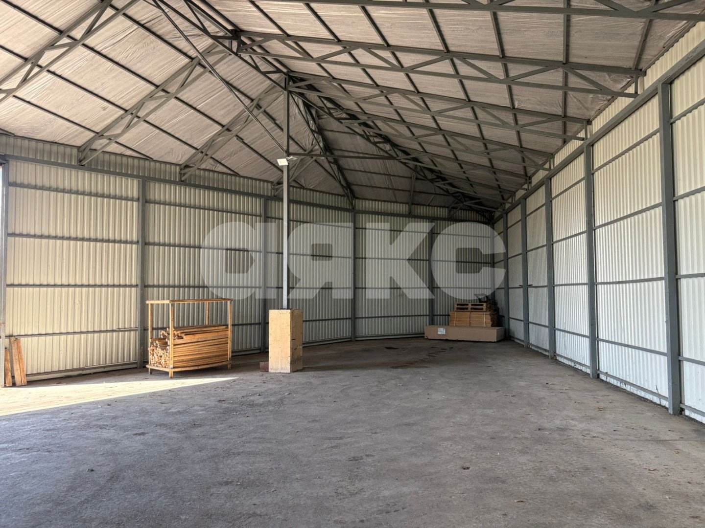 Фото №7: Коммерция 320 м² - Чалтырь, ул. Энергетиков, 3