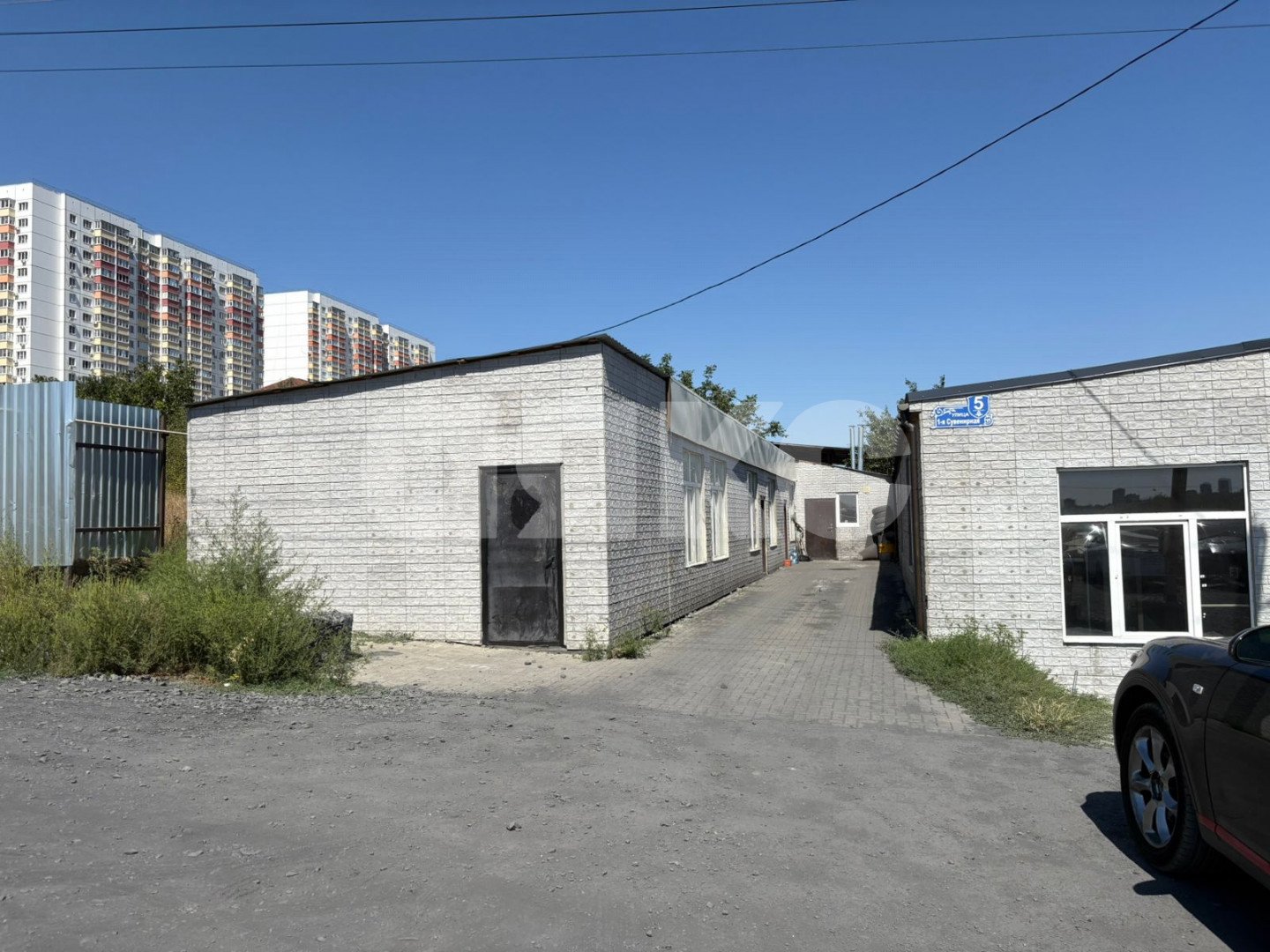 Фото №1: Коммерция 350 м² - Ростов-на-Дону, Защитник, ул. 1-я Сувенирная, 1