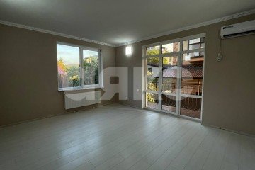 Фото №1: 1-комнатная квартира 51 м² - Геленджик, ул. Дзержинского, 2