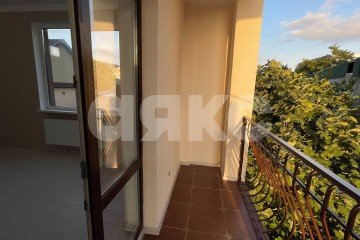 Фото №4: 1-комнатная квартира 51 м² - Геленджик, ул. Дзержинского, 2