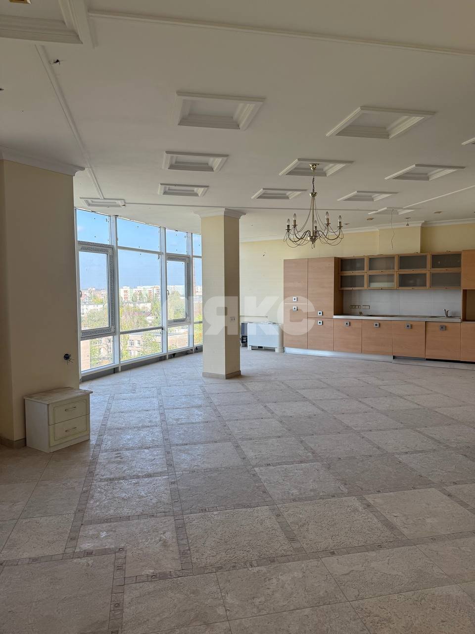 Фото №4: 3-комнатная квартира 195 м² - Мариуполь, Жовтневый, пр-кт Строителей, 108А