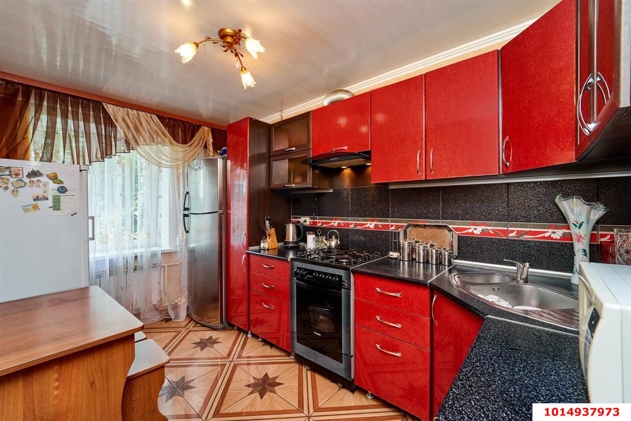 Фото №1: 3-комнатная квартира 66 м² - Краснодар, Центральный, ул. Севастопольская, 9