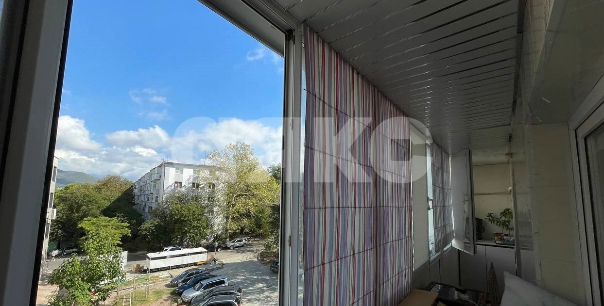 Фото №9: 2-комнатная квартира 83 м² - Геленджик, Толстый Мыс, ул. Полевая, 37