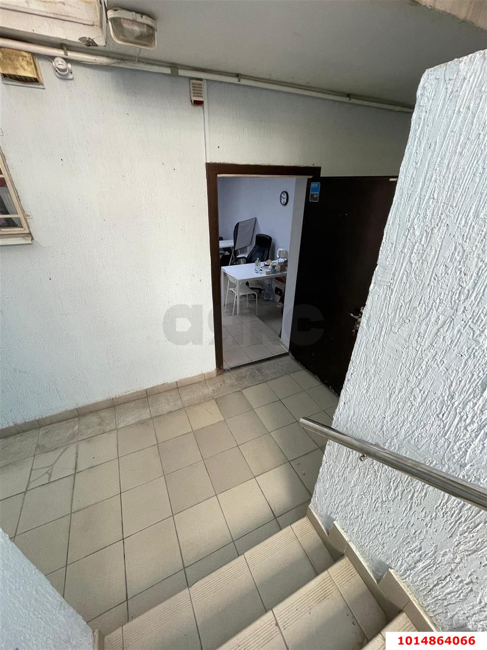 Фото №6: Торговое помещение 39 м² - Краснодар, имени Петра Метальникова, ул. Петра Метальникова, 7