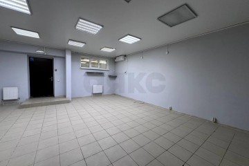 Фото №4: Торговое помещение 39 м² - Краснодар, мкр. имени Петра Метальникова, ул. Петра Метальникова, 7