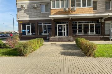 Фото №1: Коммерция 83 м² - Краснодар, мкр. Западный внутригородской округ, ул. Красных Партизан, 1