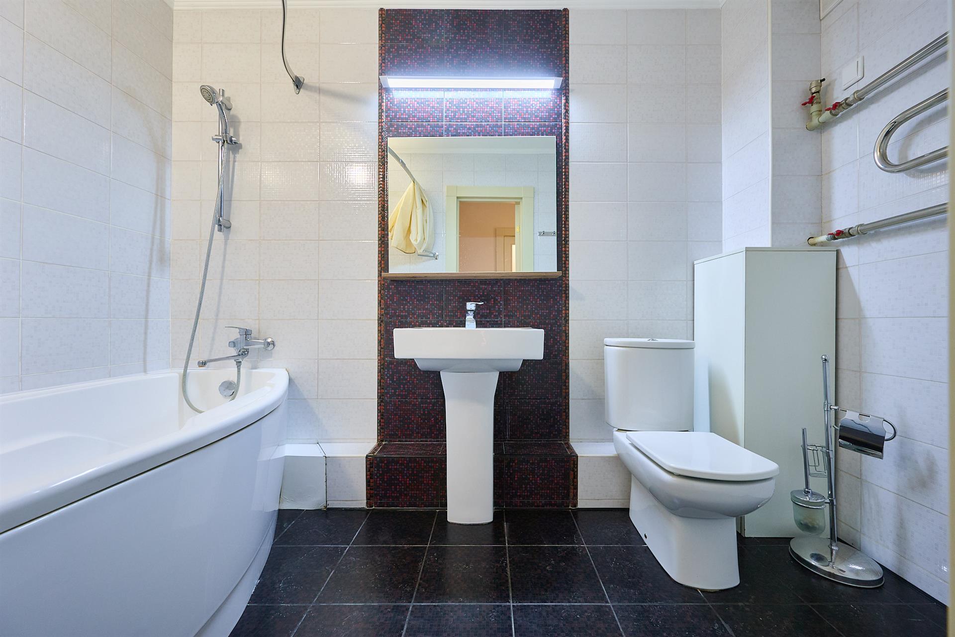 Фото №14: 3-комнатная квартира 128 м² - Краснодар, мкр. Западный внутригородской округ, ул. Одесская, 26/3