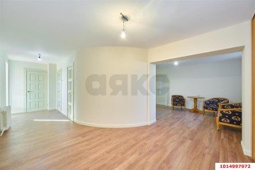 Фото №1: 3-комнатная квартира 118 м² - Краснодар, мкр. Западный внутригородской округ, ул. Одесская, 26Б