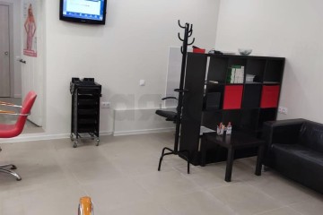 Фото №3: Торговое помещение 49 м² - Краснодар, мкр. 2-я Площадка, ул. Кореновская, 16