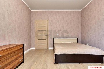 Фото №1: 2-комнатная квартира 68 м² - Краснодар, мкр. Солнечный, ул. Архитектора Петина, 16