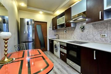 Фото №1: 1-комнатная квартира 46 м² - Краснодар, мкр. Краевая Клиническая Больница, ул. Черкасская, 35