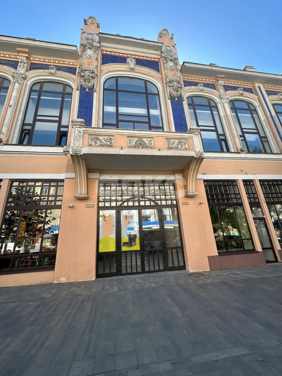 Фото №1: Коммерция 265 м² - Ростов-на-Дону, Ленинский, ул. Большая Садовая, 76