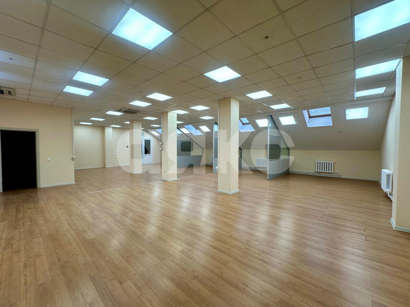 Фото №7: Коммерция 265 м² - Ростов-на-Дону, Ленинский, ул. Большая Садовая, 76