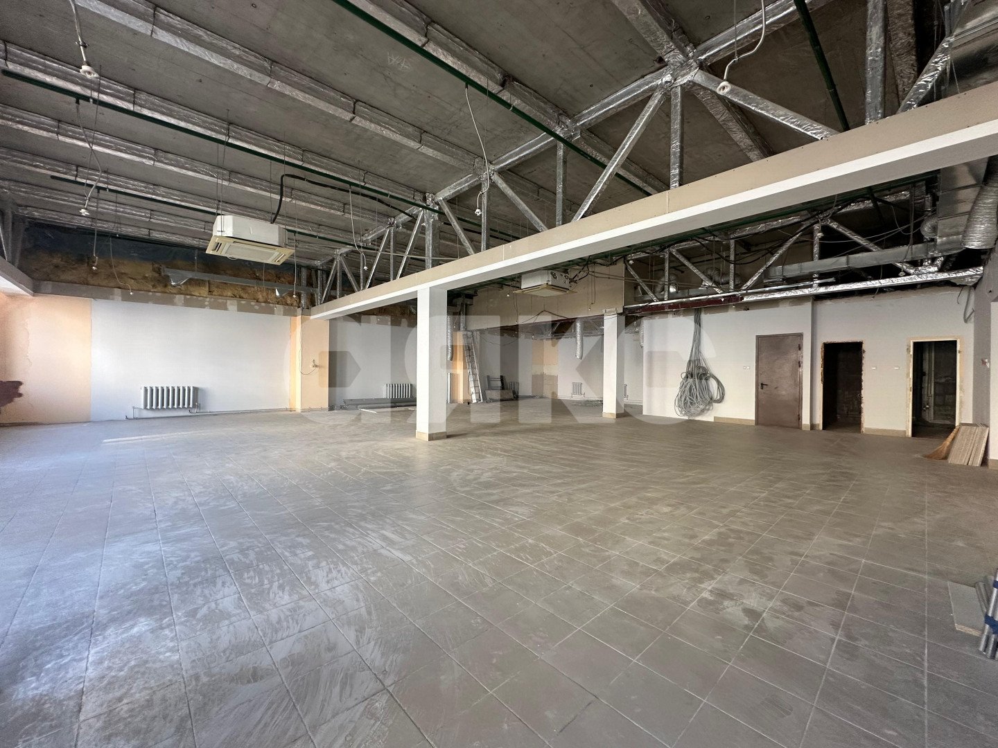 Фото №2: Коммерция 458 м² - Ростов-на-Дону, Ленинский, ул. Большая Садовая, 76