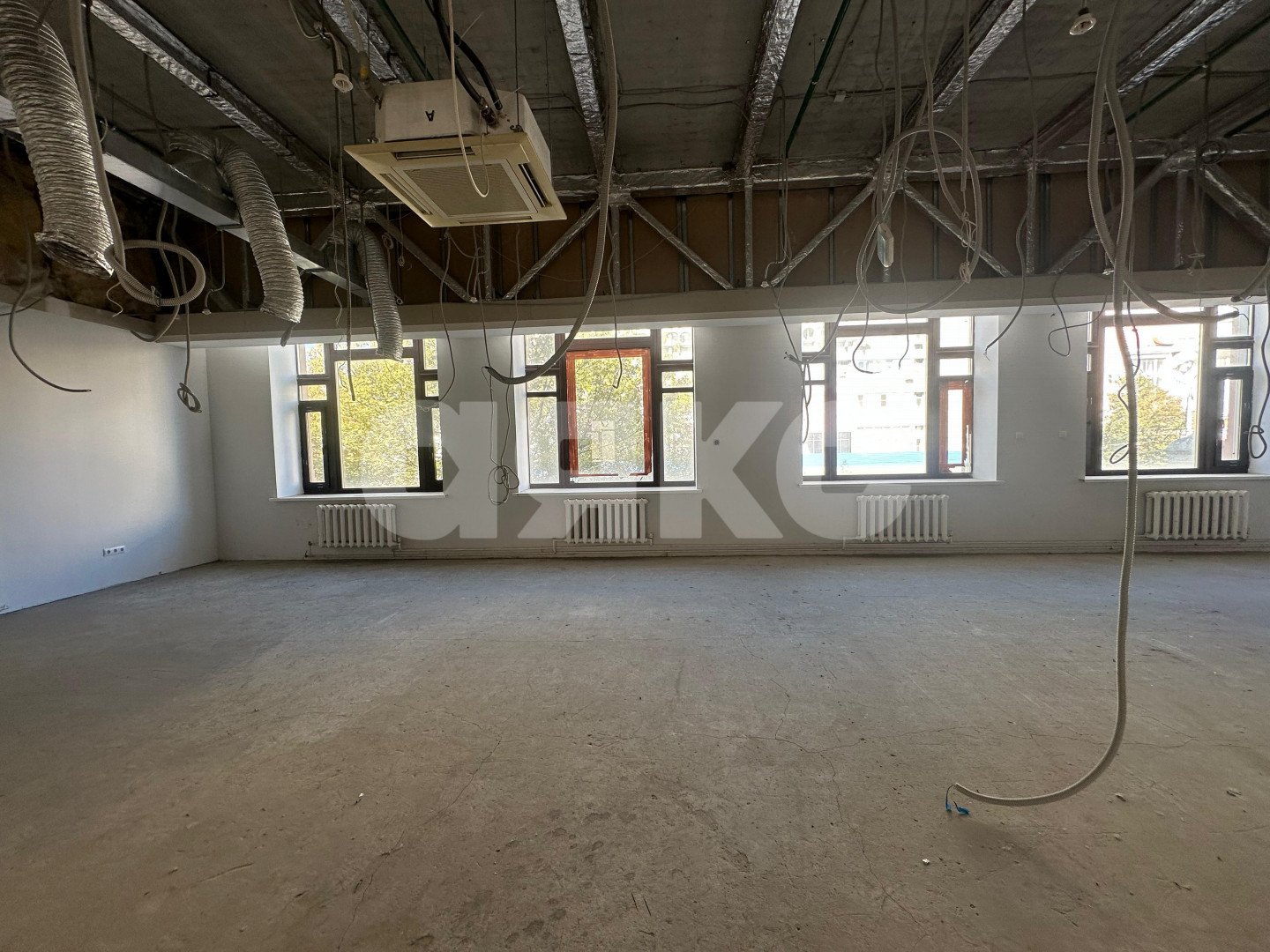 Фото №9: Коммерция 458 м² - Ростов-на-Дону, Ленинский, ул. Большая Садовая, 76