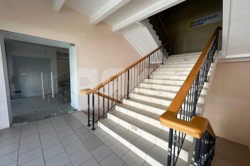 Фото №4: Коммерция 458 м² - Ростов-на-Дону, р. Ленинский, ул. Большая Садовая, 76