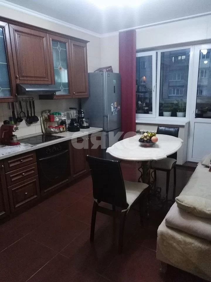 Фото №2: 1-комнатная квартира 61 м² - Ростов-на-Дону, Кировский, ул. Варфоломеева, 265