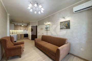 Фото №2: 1-комнатная квартира 52 м² - Ростов-на-Дону, р. Октябрьский, ул. Лермонтовская, 89А