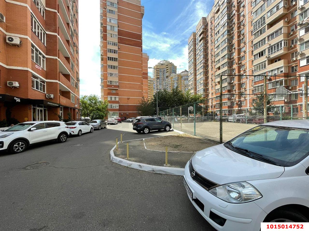 Фото №1: 3-комнатная квартира 115 м² - Краснодар, Кожзавод, мкр. Западный внутригородской округ, ул. Кожевенная, 54/1