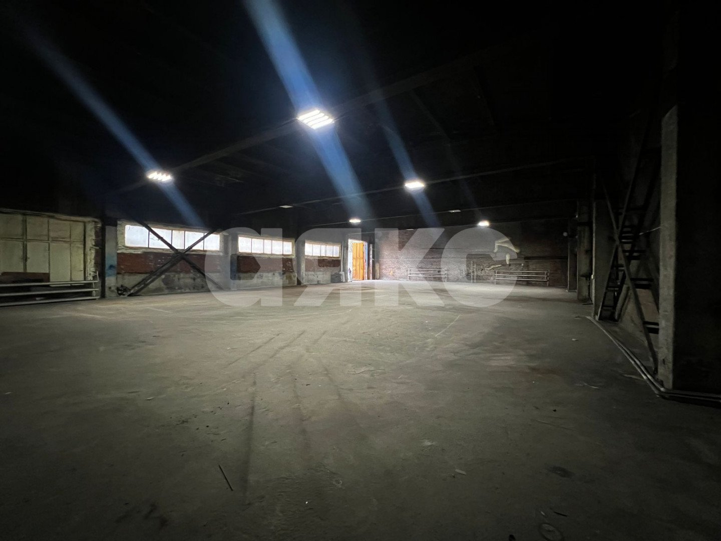Фото №3: Коммерция 640 м² - Ясногорск, ул. Заводская, 6