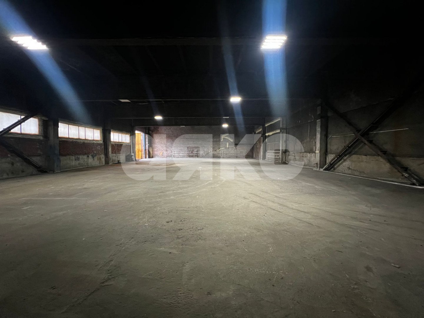 Фото №2: Коммерция 640 м² - Ясногорск, ул. Заводская, 6