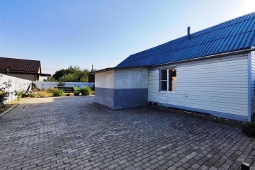 Фото №1: Дом 60 м² - Берёзовый, мкр. СНТ Витаминовец, ул. Вишнёвая, 79