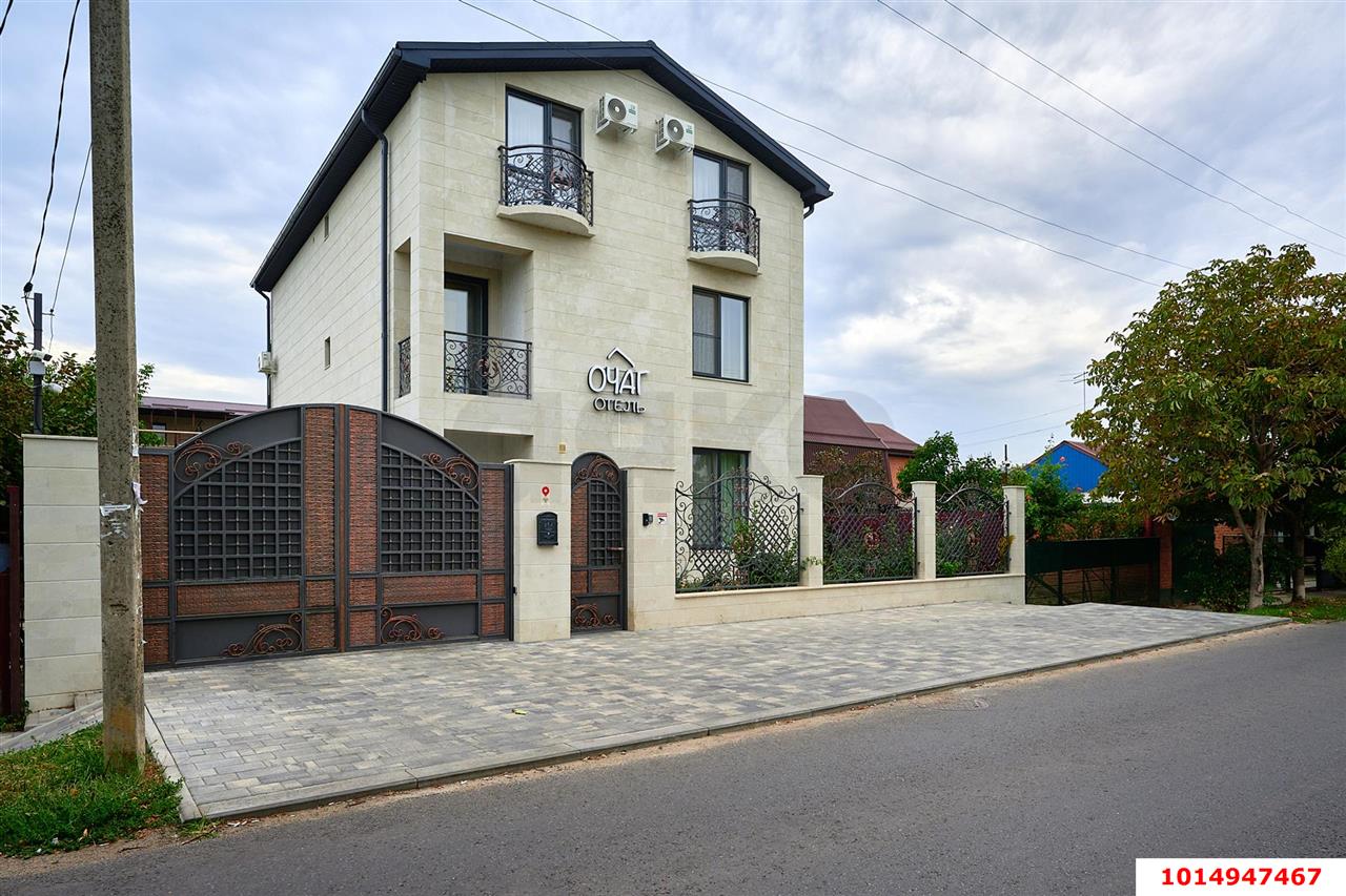 Фото №2: Дом 300 м² + 4.7 сот. - Краснодар, Пашковский, ул. Ярославского, 22