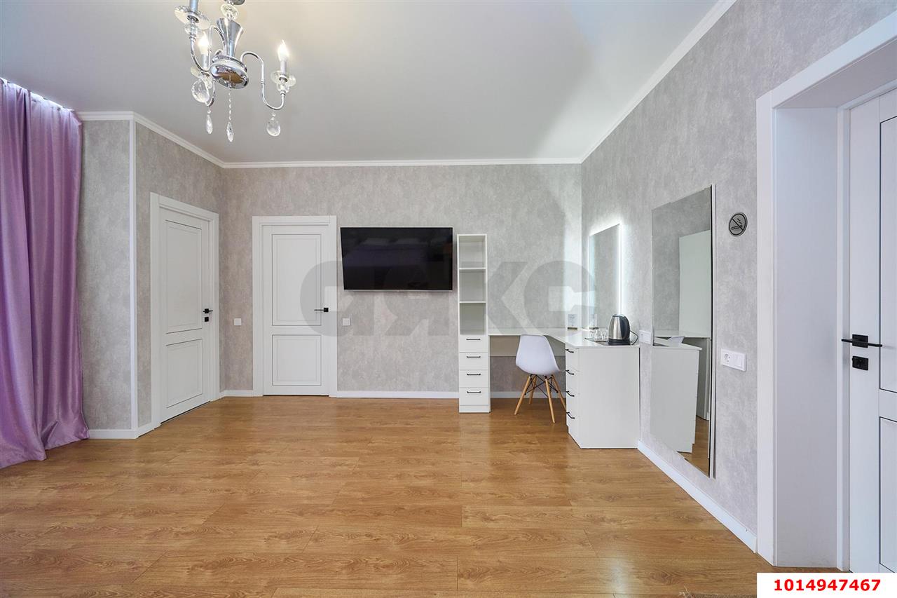 Фото №12: Дом 300 м² + 4.7 сот. - Краснодар, Пашковский, мкр. Карасунский внутригородской округ, ул. Ярославского, 22