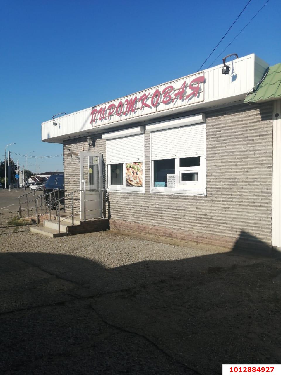Фото №2: Торговое помещение 38 м² - Ленинградская, ул. Жлобы, 59