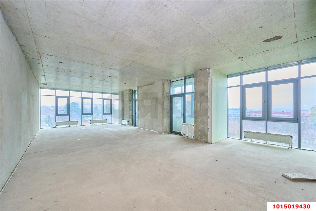 Фото №1: 2-комнатная квартира 100 м² - Краснодар, Центральный внутригородской округ, Завод Измерительных Приборов, мкр. ЖК Сказка, ул. имени 40-летия Победы, 15