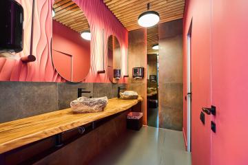 Фото №2: Коммерция 250 м² - Краснодар, мкр. Западный внутригородской округ, ул. Бабушкина, 211