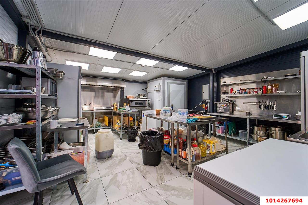 Фото №3: Коммерция 250 м² - Краснодар, мкр. Западный внутригородской округ, ул. Бабушкина, 211