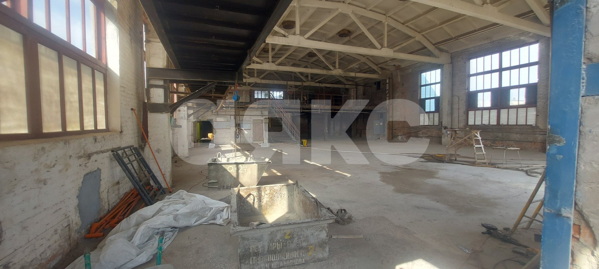 Фото №4: Коммерция 923 м² - Ростов-на-Дону, Первомайский, ул. Орская, 8