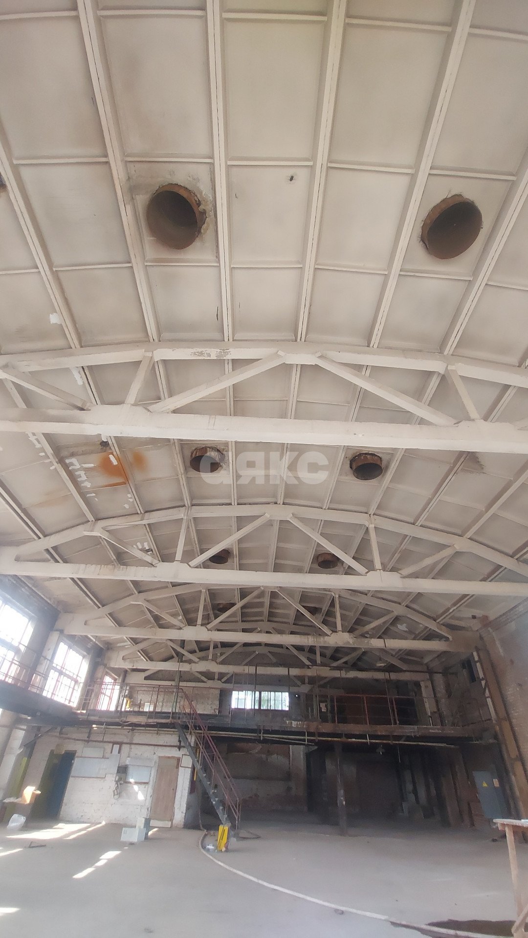 Фото №9: Коммерция 923 м² - Ростов-на-Дону, Первомайский, ул. Орская, 8