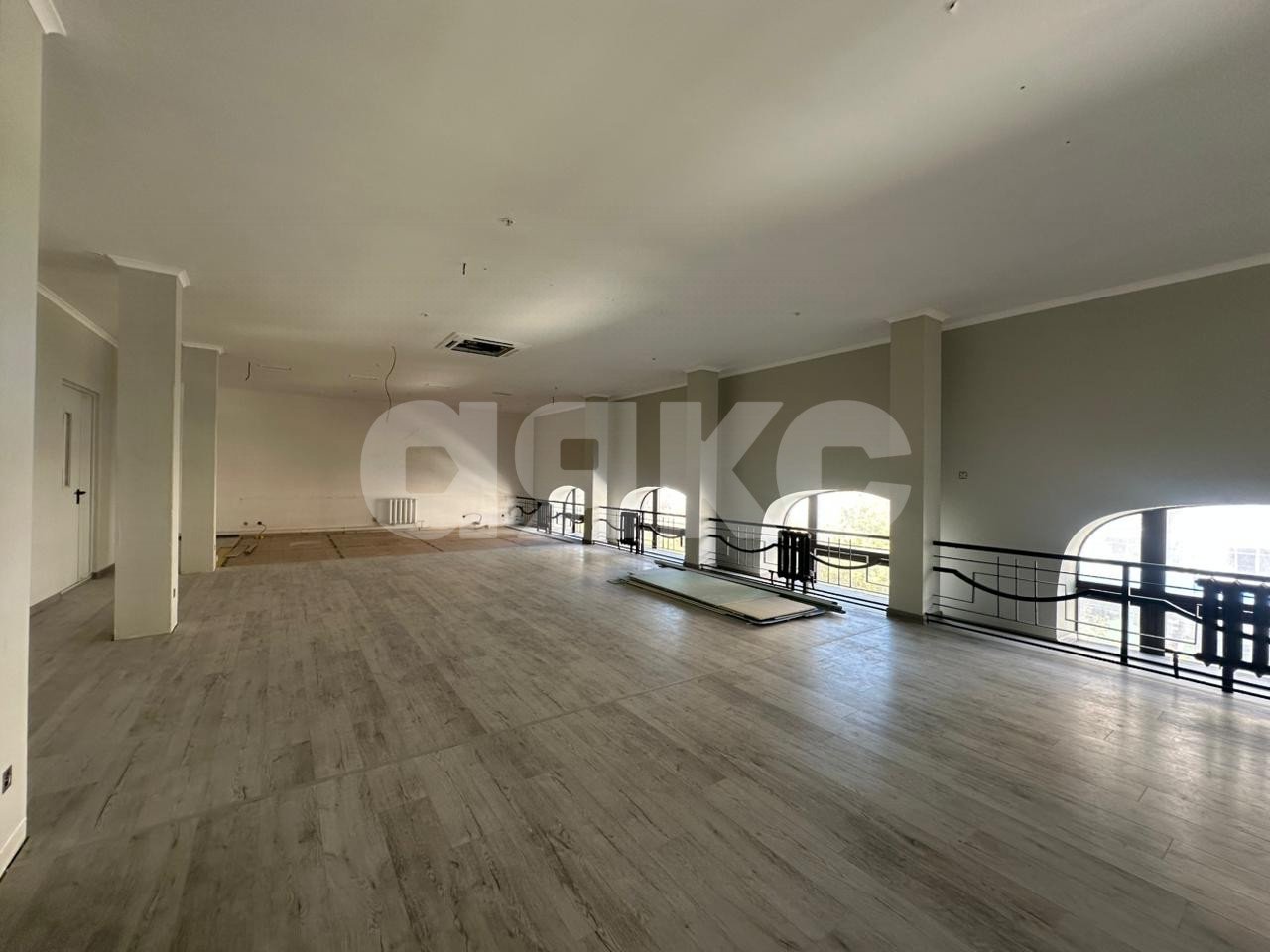 Фото №3: Коммерция 435 м² - Ростов-на-Дону, Ленинский, ул. Большая Садовая, 76