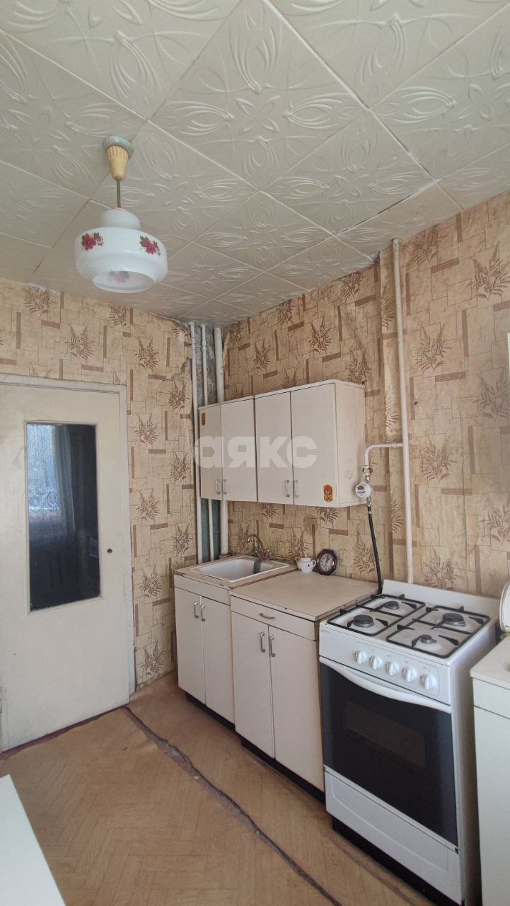 Фото №1: 1-комнатная квартира 42 м² - Волгоград, Семь Ветров, б-р 30-летия Победы, 18