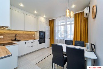 Фото №1: 2-комнатная квартира 58 м² - Краснодар, мкр. Достояние, ул. Конгрессная, 33к1