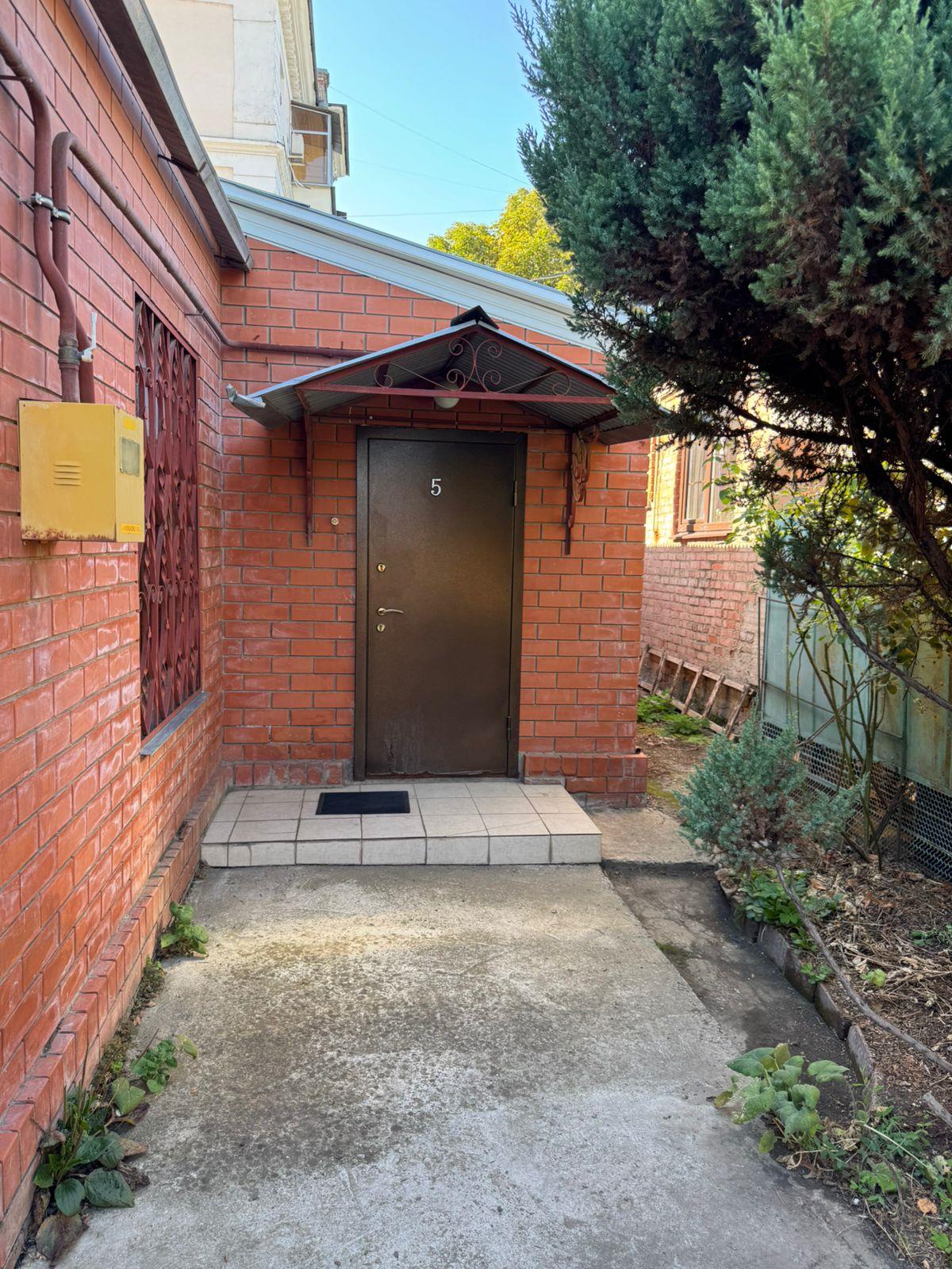 Фото №11: 2-комнатная квартира 50 м² - Краснодар, Центральный внутригородской округ, мкр. Центральный, ул. Гоголя, 93