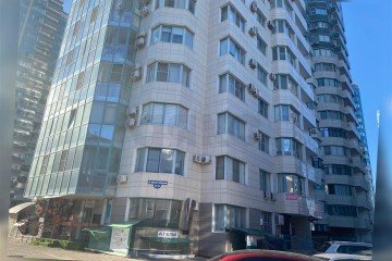 Фото №4: Офисное помещение 80 м² - Краснодар, мкр. Центральный, ул. Кубанская Набережная, 37/12