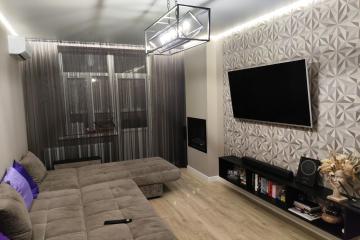 Фото №1: 2-комнатная квартира 53 м² - Краснодар, мкр. Губернский, ул. Боспорская, 8