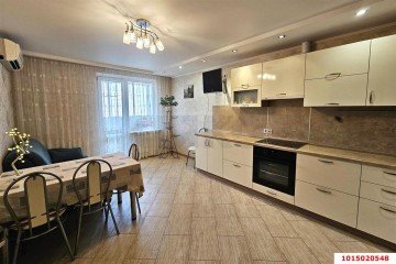 Фото №1: 3-комнатная квартира 91 м² - Краснодар, мкр. Завод Измерительных Приборов, ул. имени 40-летия Победы, 33/5