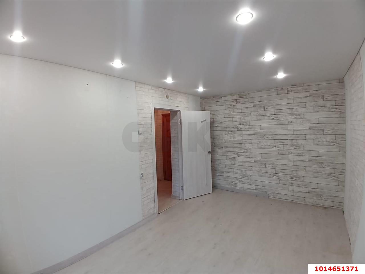Фото №2: 1-комнатная квартира 29 м² - Краснодар, Комсомольский, ул. Симферопольская, 12