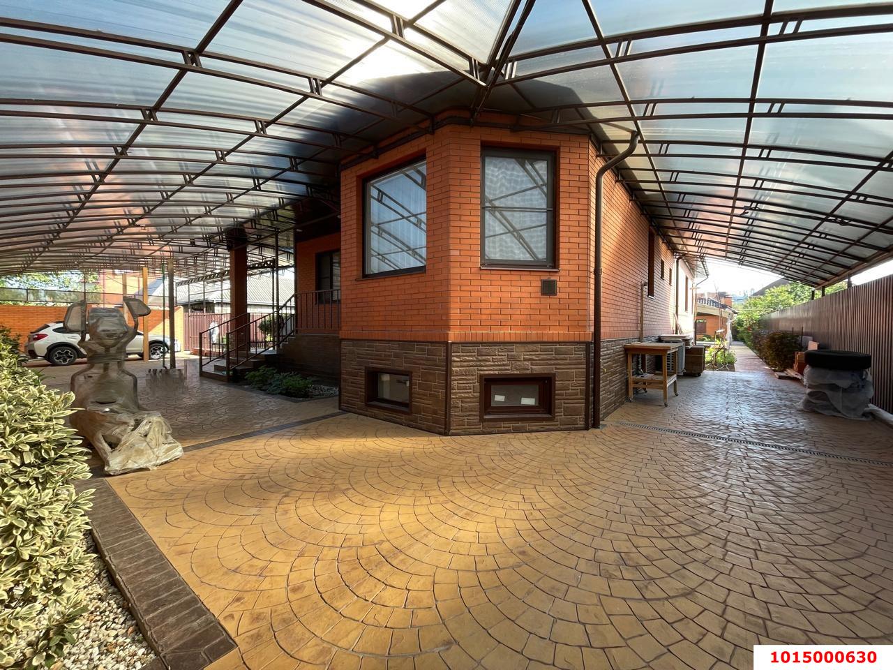 Фото №3: Дом 301 м² + 12 сот. - Знаменский, Карасунский внутригородской округ, ул. Трактовая, 4