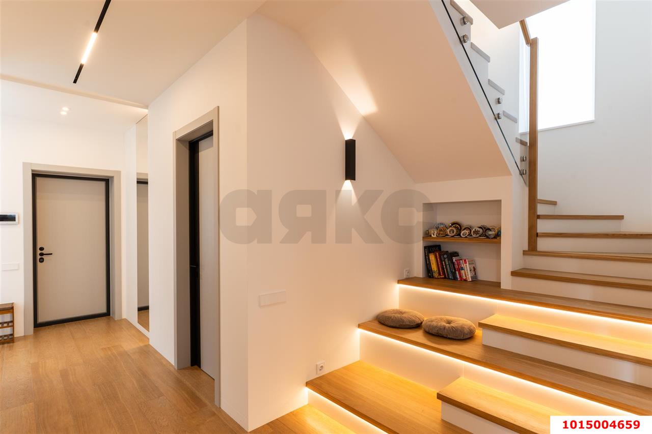 Фото №28: Дом 182 м² + 4.6 сот. - Геленджик, ул. Розы Люксембург, 46